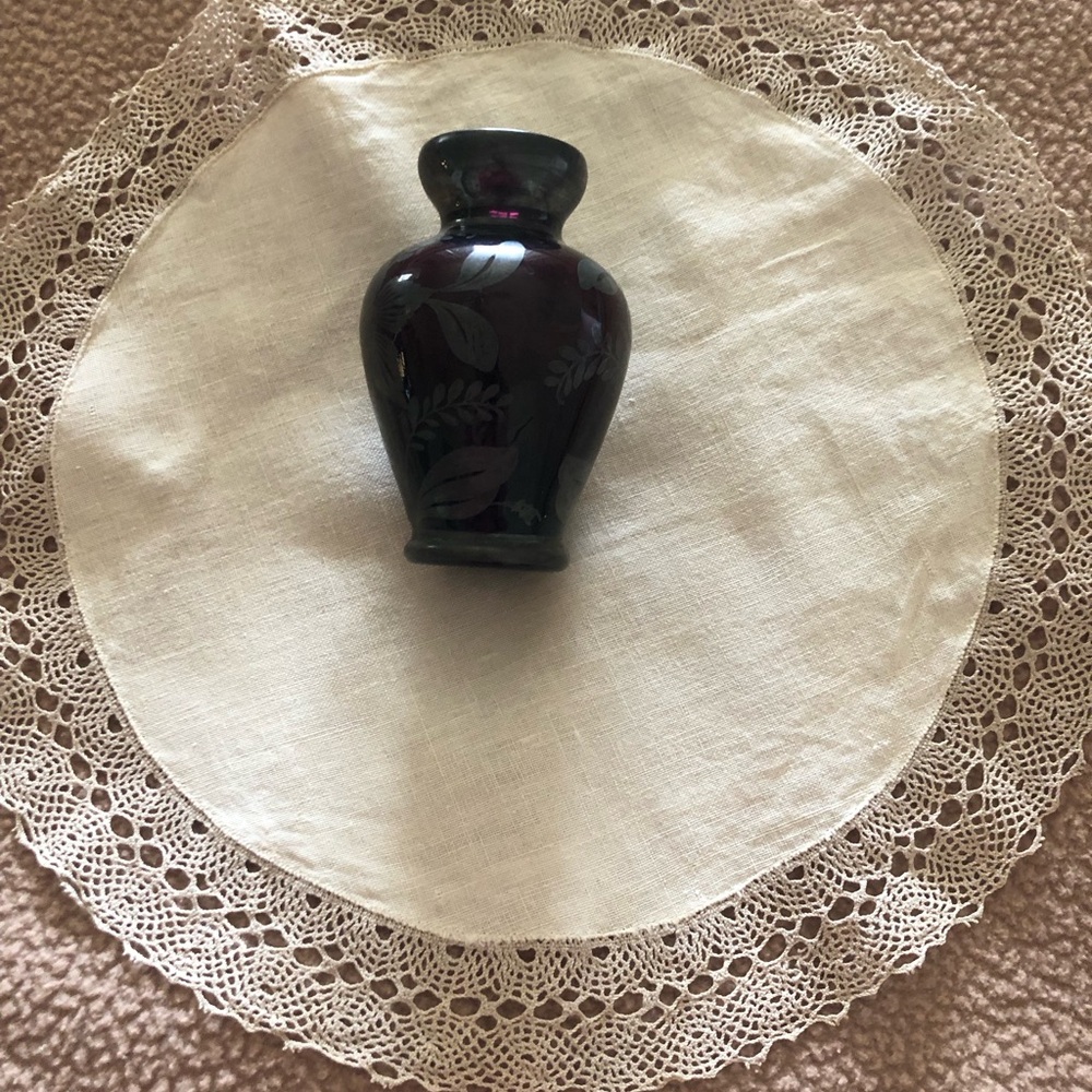 Decorative Dark Purple Glass  Vase With Silver Flower Motif And Beige Dollie